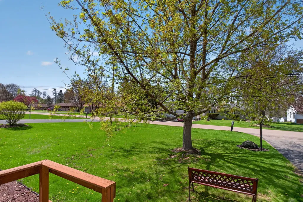 2325 Maple Drive Summit Township MI 49203