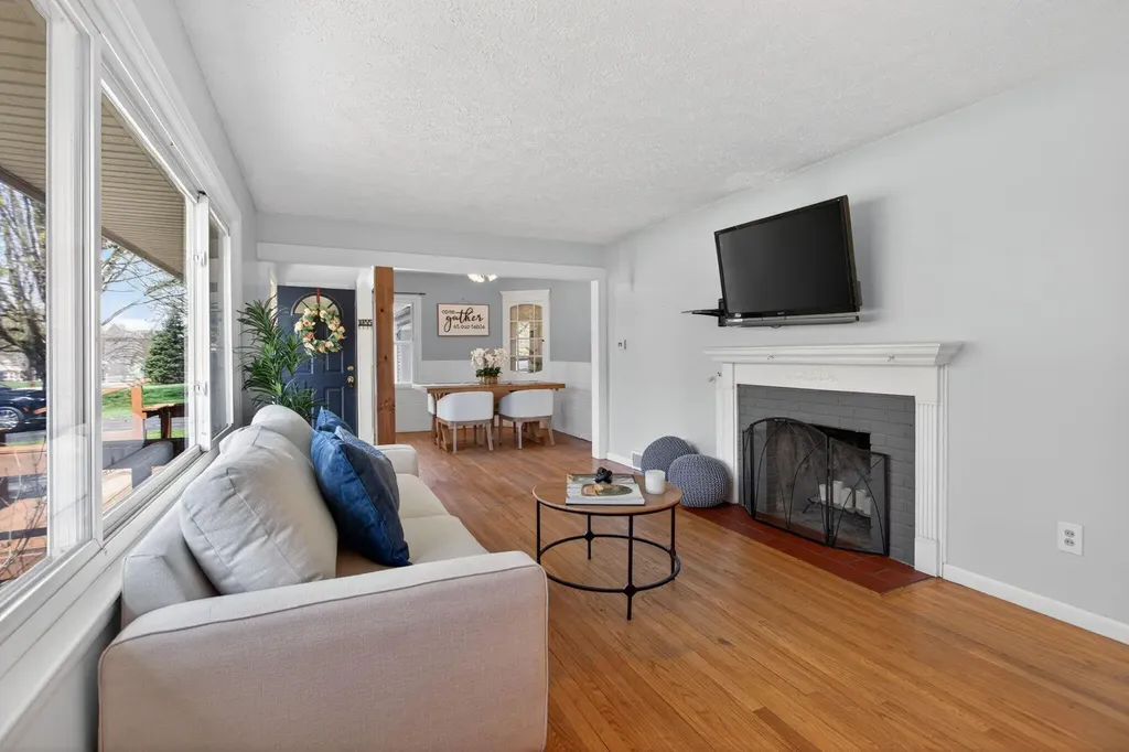 2325 Maple Drive Summit Township MI 49203