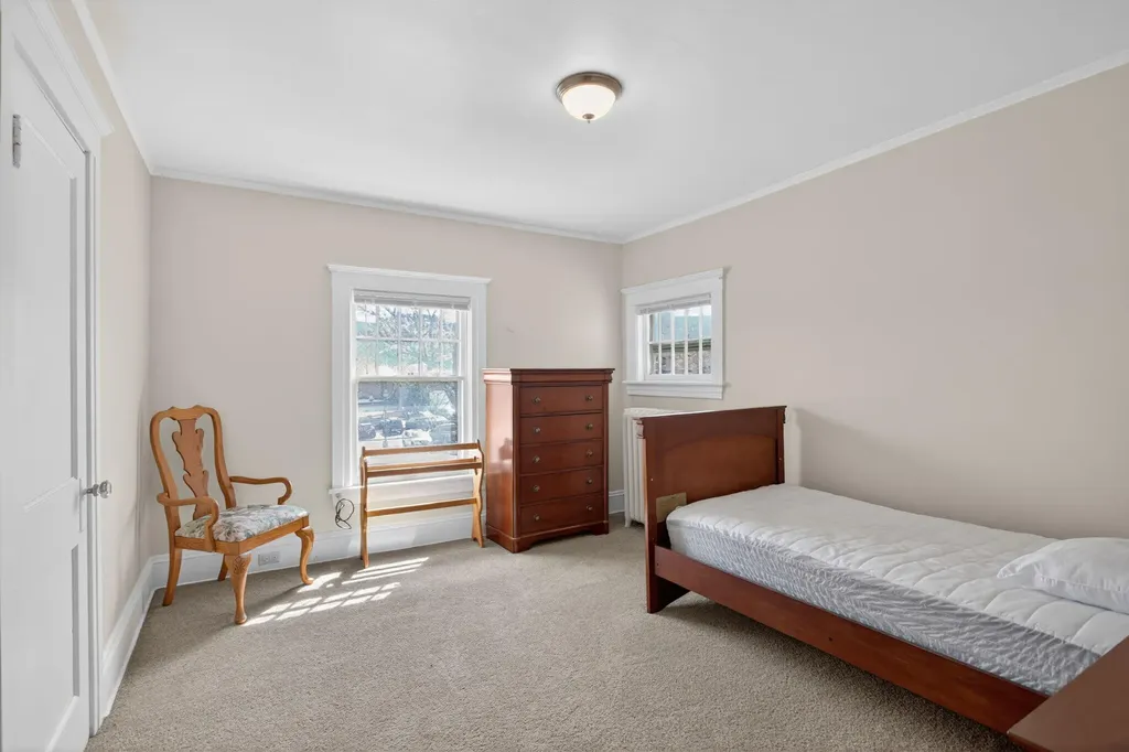 302 Ellery Avenue Jackson City MI 49201