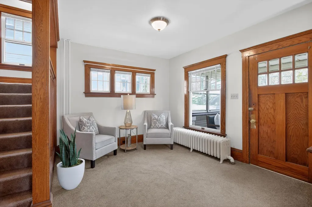 302 Ellery Avenue Jackson City MI 49201