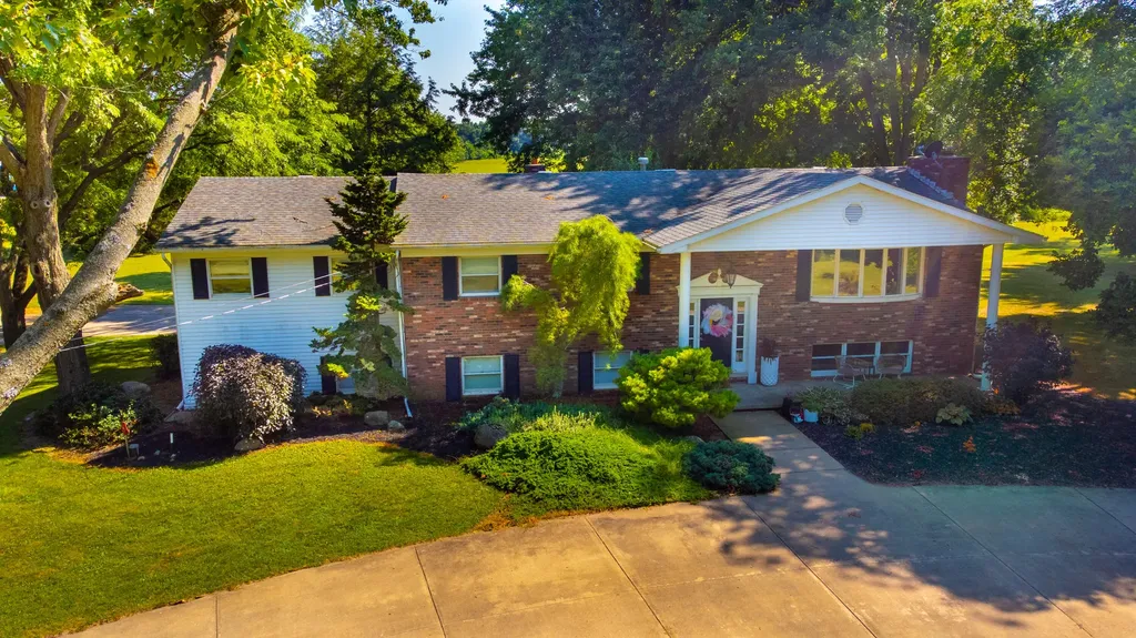 6845 Cochran Road Hanover Township MI 49246