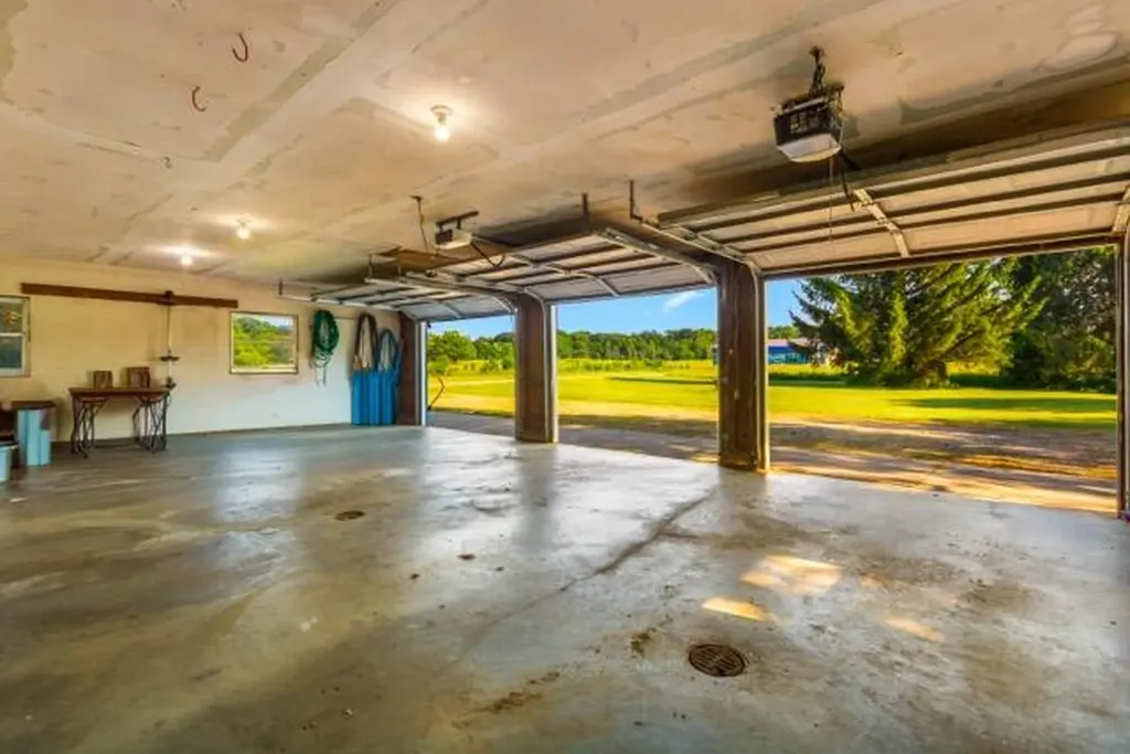 6845 Cochran Road Hanover Township MI 49246