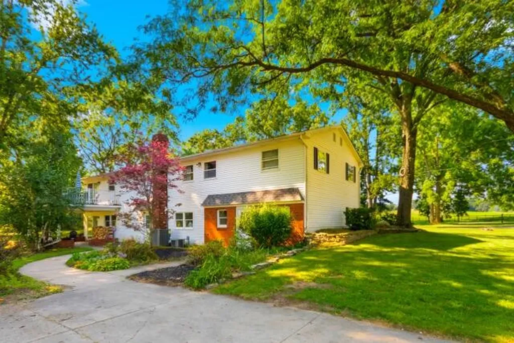 6845 Cochran Road Hanover Township MI 49246