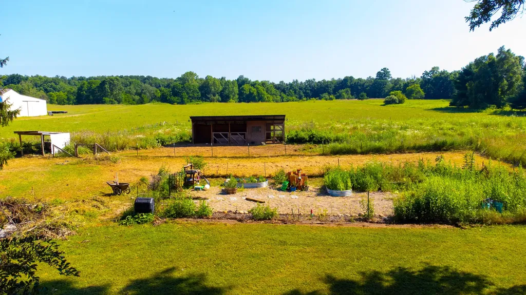 6845 Cochran Road Hanover Township MI 49246