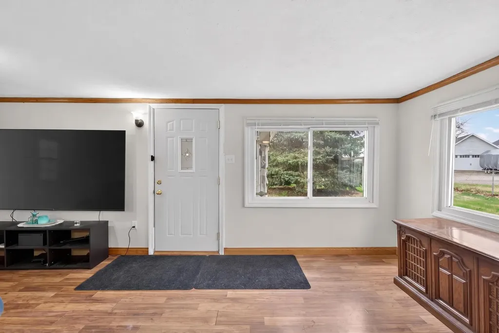 325 Ackerson Lake Drive Napoleon Township MI 49201