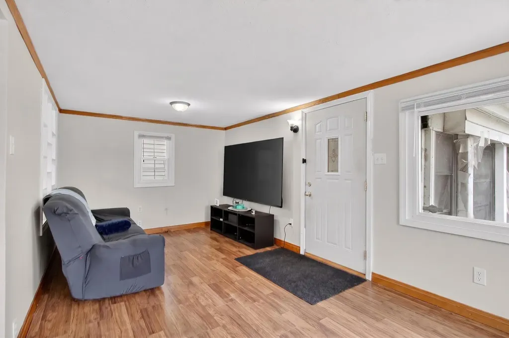 325 Ackerson Lake Drive Napoleon Township MI 49201