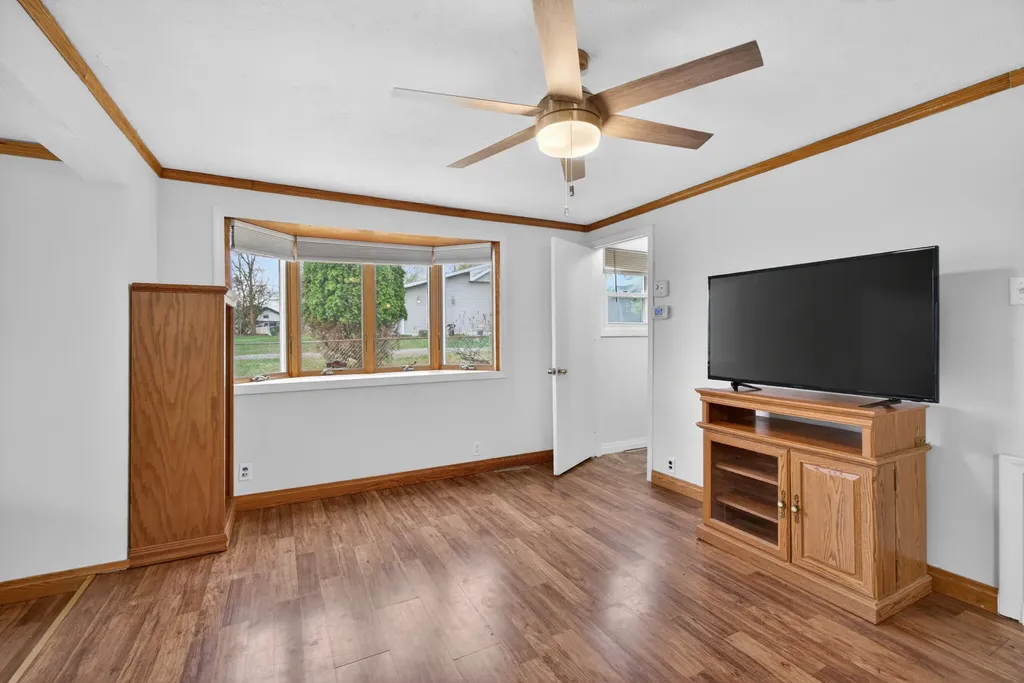 325 Ackerson Lake Drive Napoleon Township MI 49201