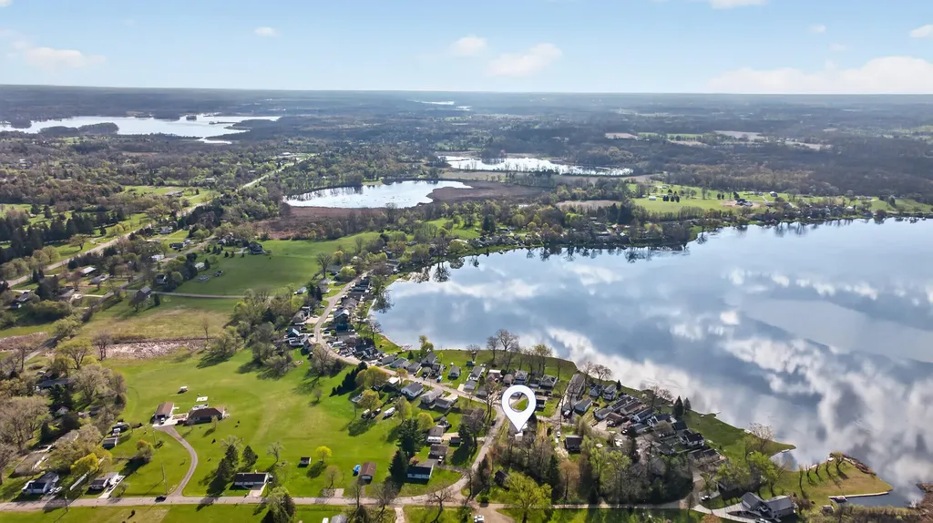 325 Ackerson Lake Drive Napoleon Township MI 49201