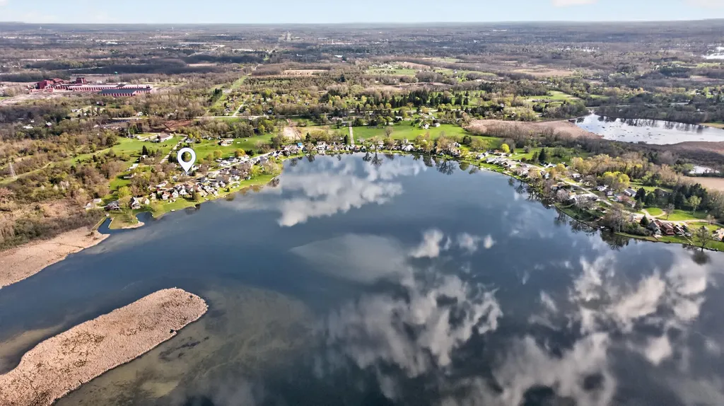 325 Ackerson Lake Drive Napoleon Township MI 49201