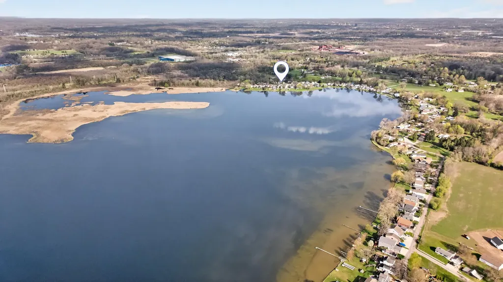 325 Ackerson Lake Drive Napoleon Township MI 49201