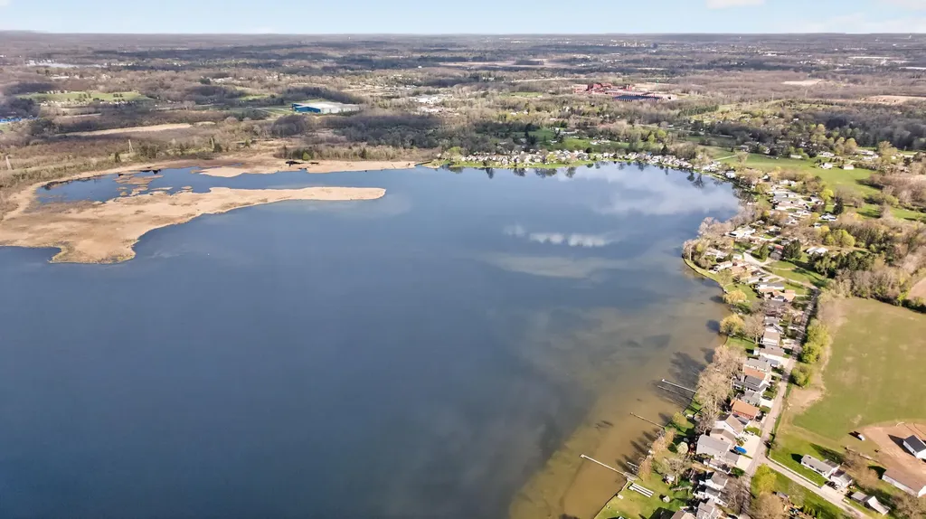 325 Ackerson Lake Drive Napoleon Township MI 49201