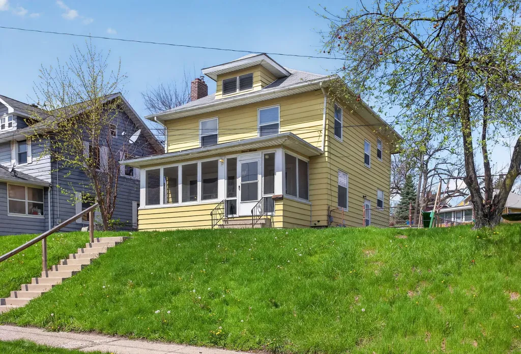 1114 Homewild Avenue Jackson City MI 49201