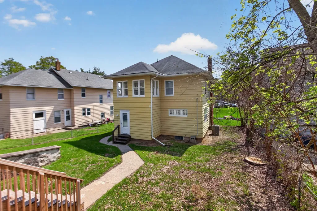 1114 Homewild Avenue Jackson City MI 49201