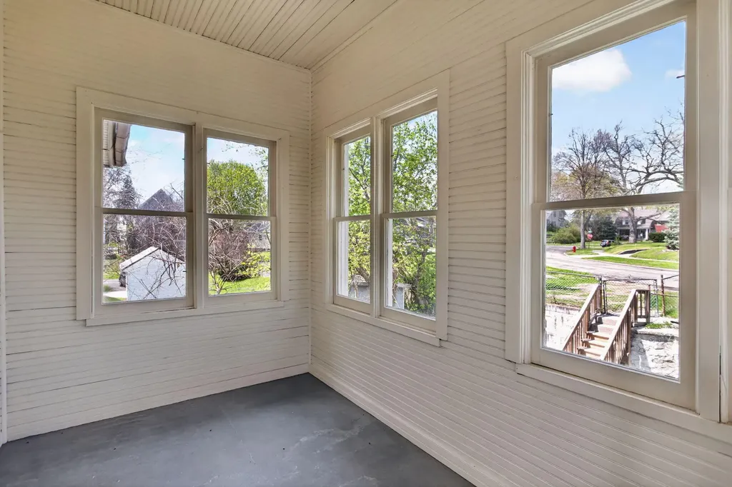 1114 Homewild Avenue Jackson City MI 49201