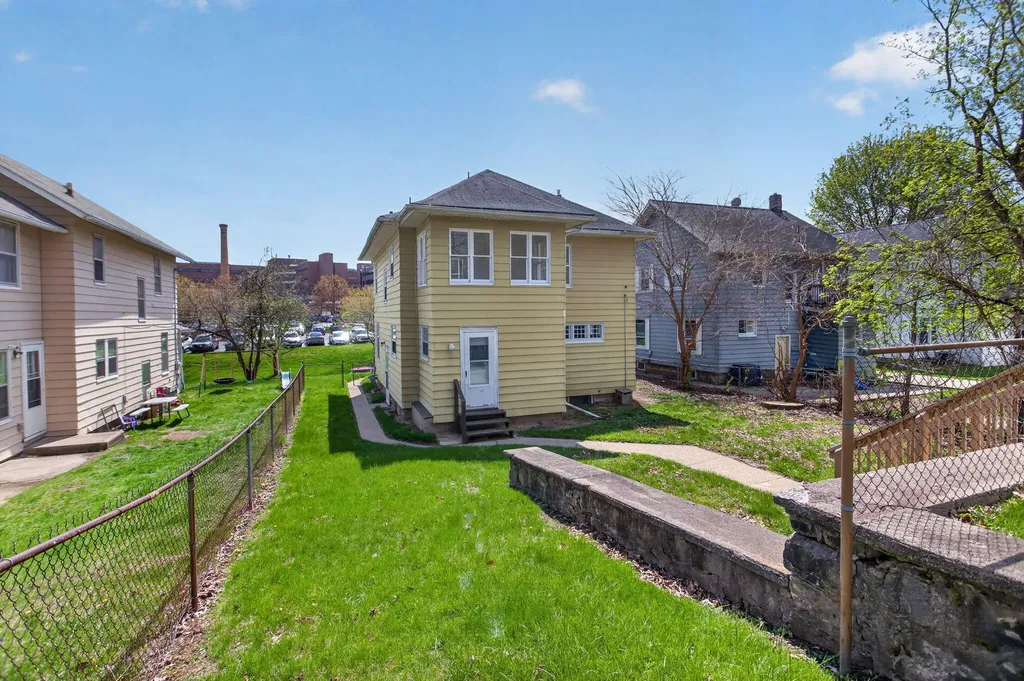 1114 Homewild Avenue Jackson City MI 49201