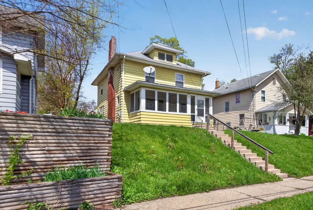 1114 Homewild Avenue Jackson City MI 49201