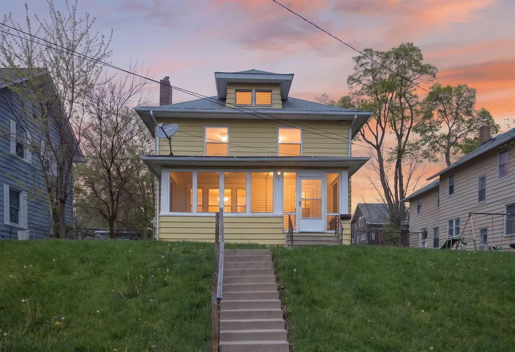 1114 Homewild Avenue Jackson City MI 49201