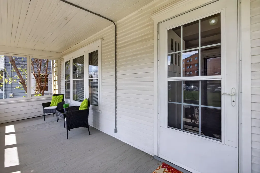 1114 Homewild Avenue Jackson City MI 49201