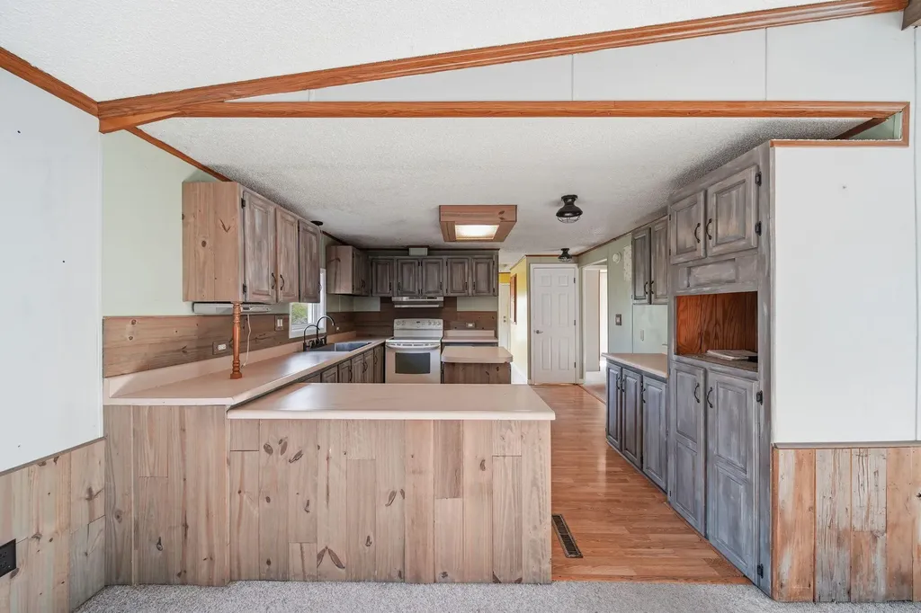 10430 Coon Hill Road Henrietta Township MI 49259