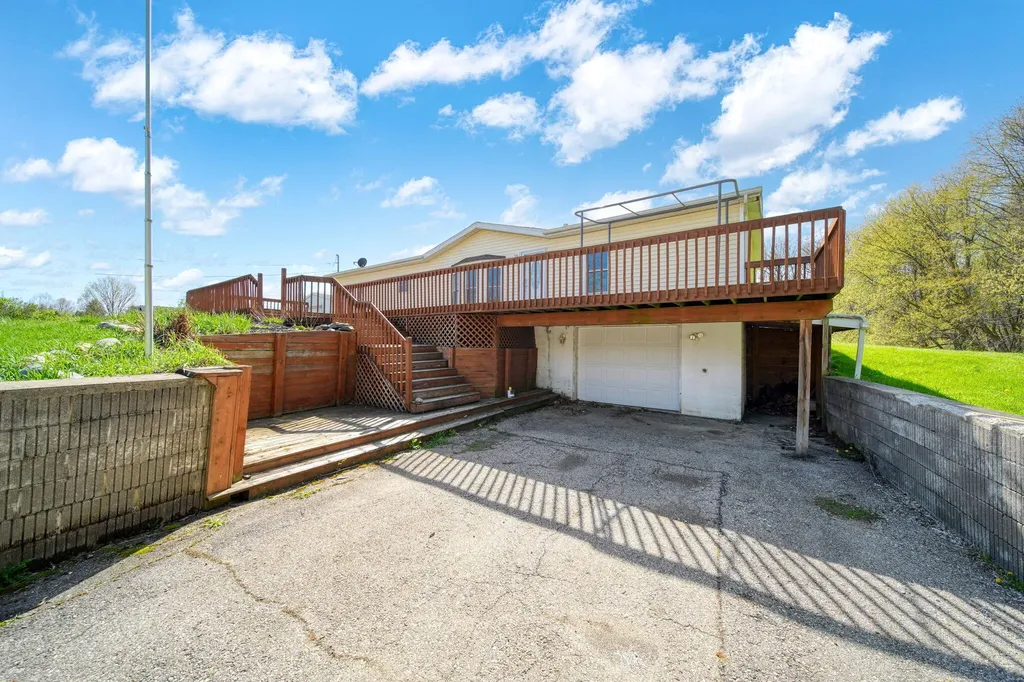 10430 Coon Hill Road Henrietta Township MI 49259