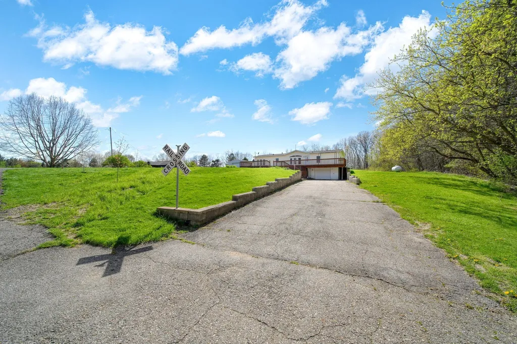 10430 Coon Hill Road Henrietta Township MI 49259
