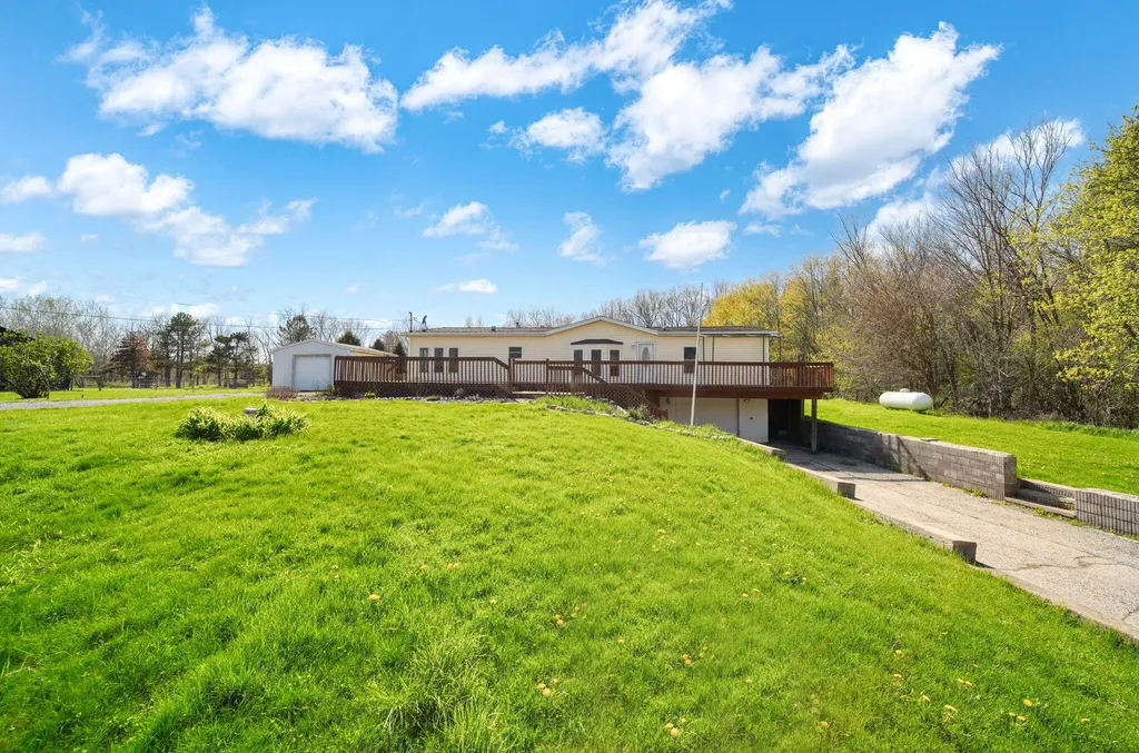 10430 Coon Hill Road Henrietta Township MI 49259