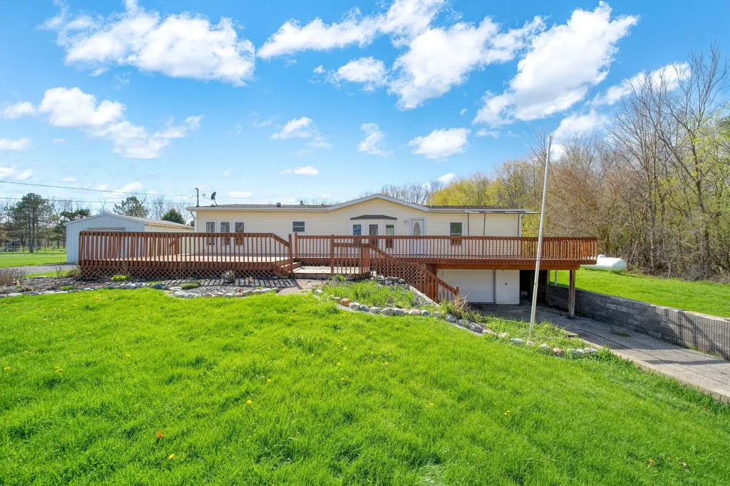 10430 Coon Hill Road Henrietta Township MI 49259