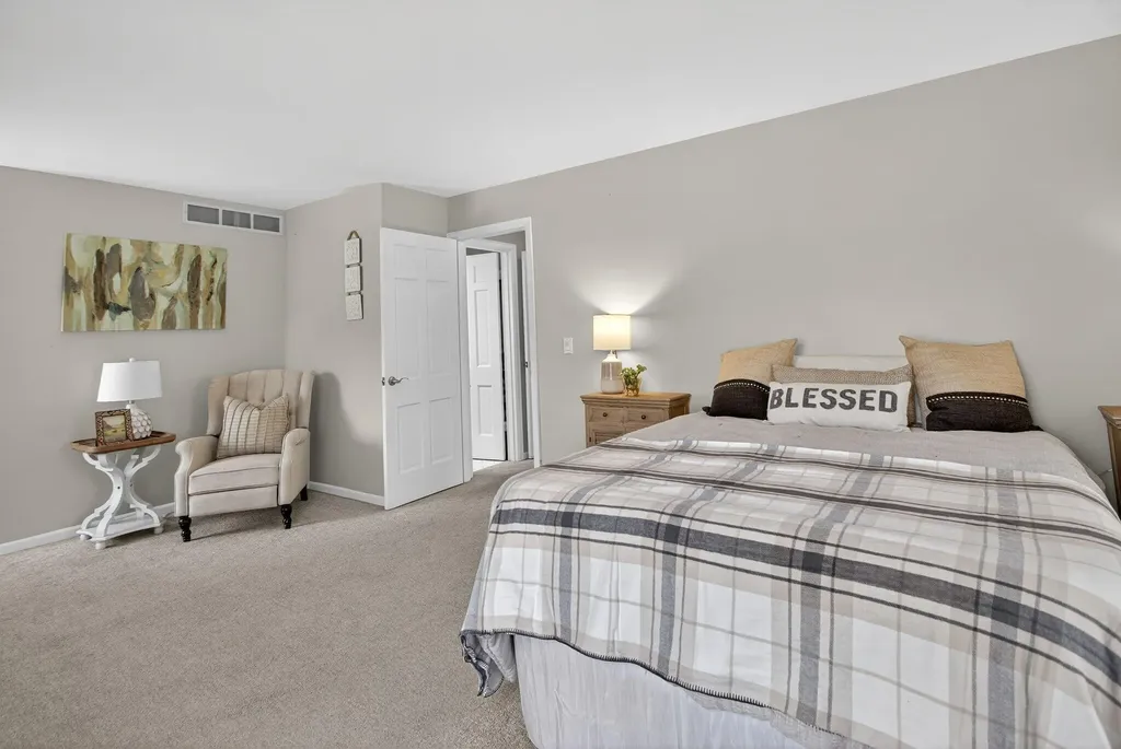 3825 W Walmont Road Summit Township MI 49203