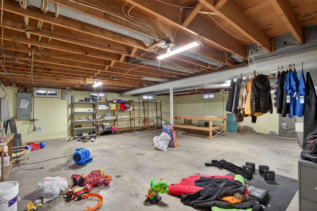 3825 W Walmont Road Summit Township MI 49203
