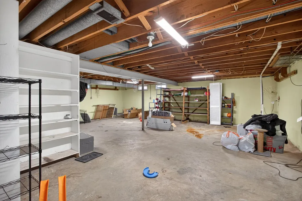 3825 W Walmont Road Summit Township MI 49203