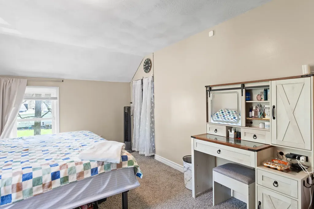 418 Ormsby Street Adrian City MI 49221