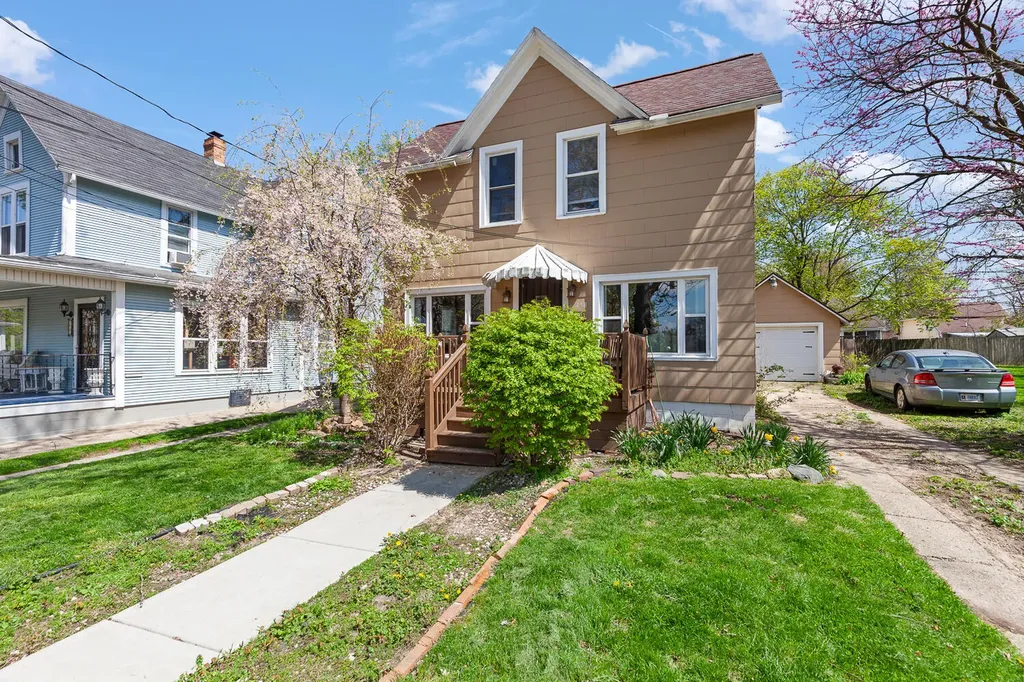 418 Ormsby Street Adrian City MI 49221