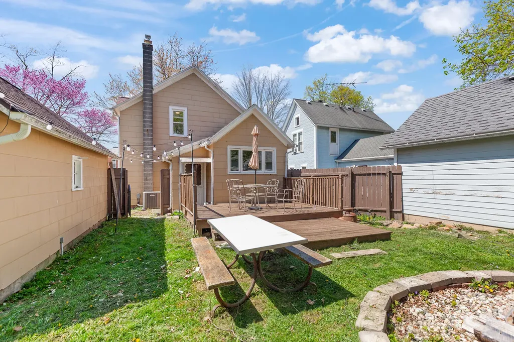 418 Ormsby Street Adrian City MI 49221