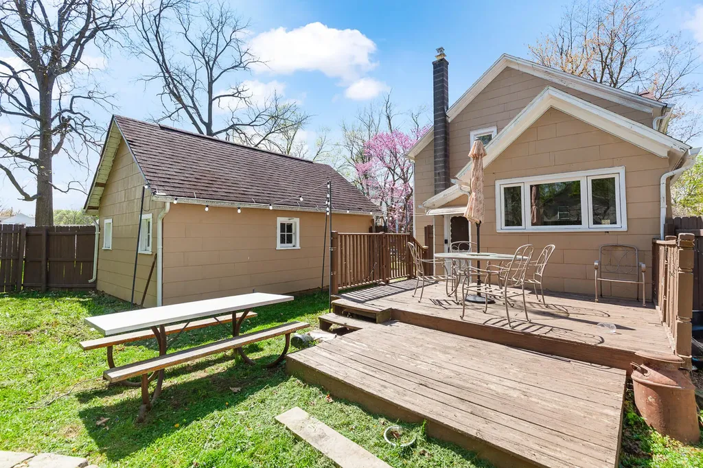 418 Ormsby Street Adrian City MI 49221