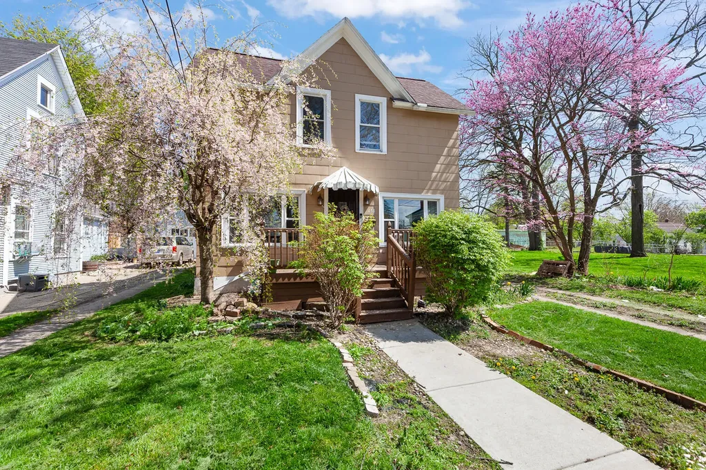 418 Ormsby Street Adrian City MI 49221