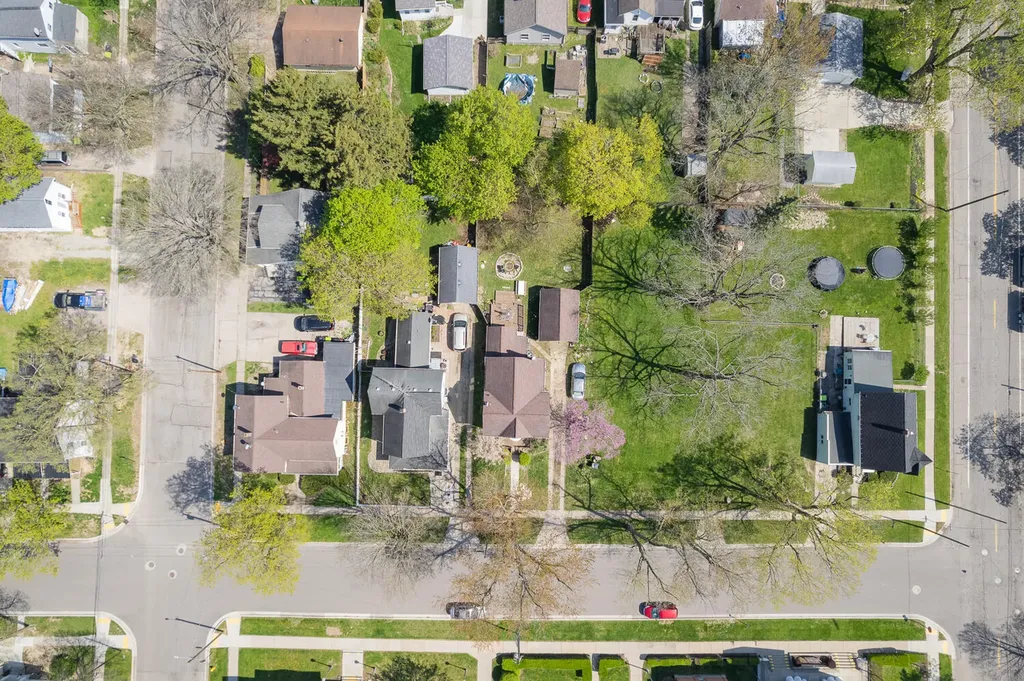 418 Ormsby Street Adrian City MI 49221