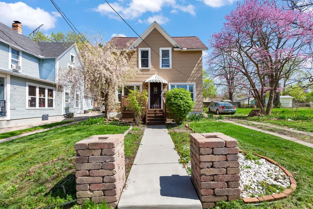 418 Ormsby Street Adrian City MI 49221