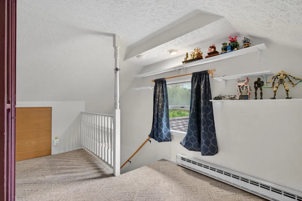 911 E Mcdevitt Avenue Summit Township MI 49203