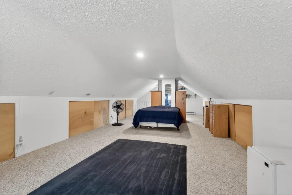 911 E Mcdevitt Avenue Summit Township MI 49203