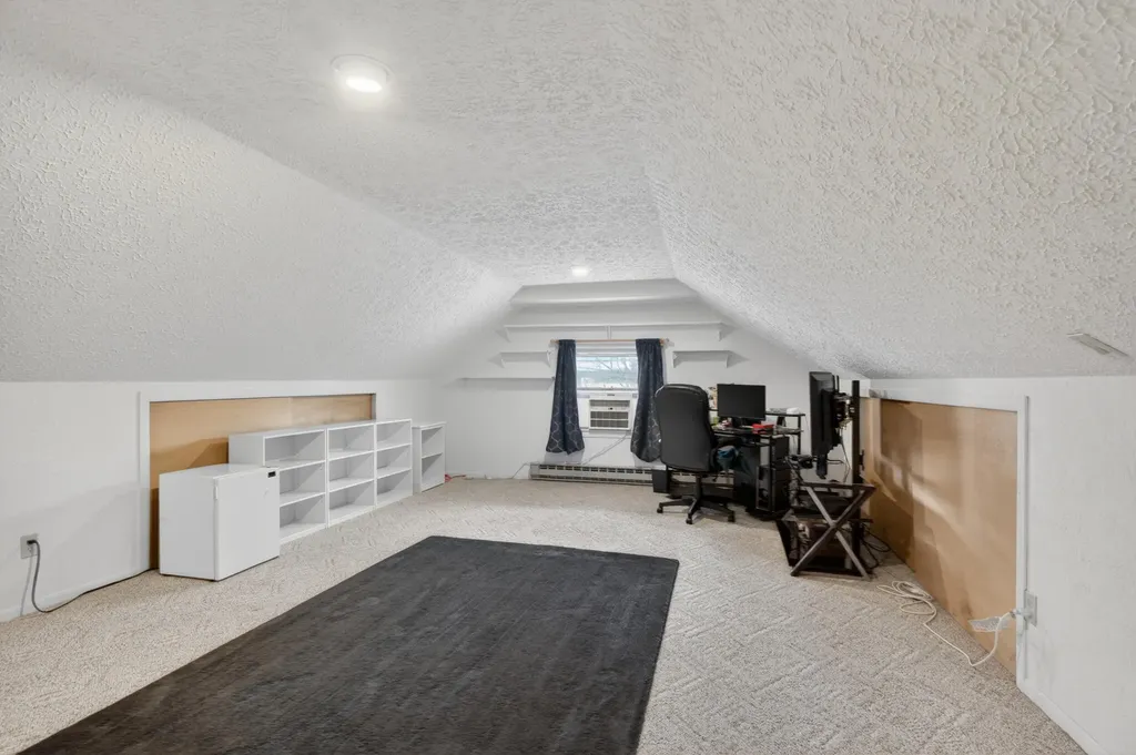 911 E Mcdevitt Avenue Summit Township MI 49203