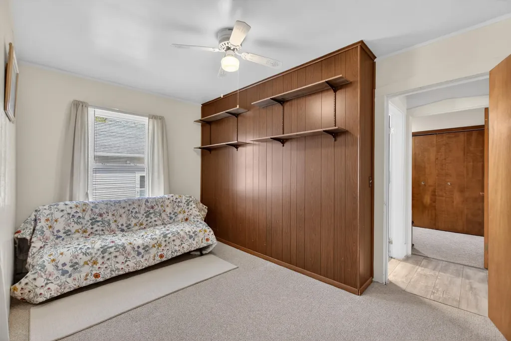 911 E Mcdevitt Avenue Summit Township MI 49203
