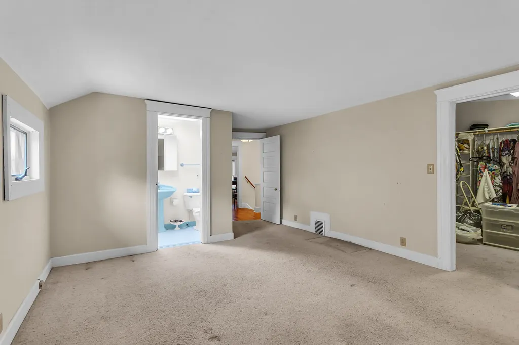 1903 Kibby Road Jackson City MI 49203