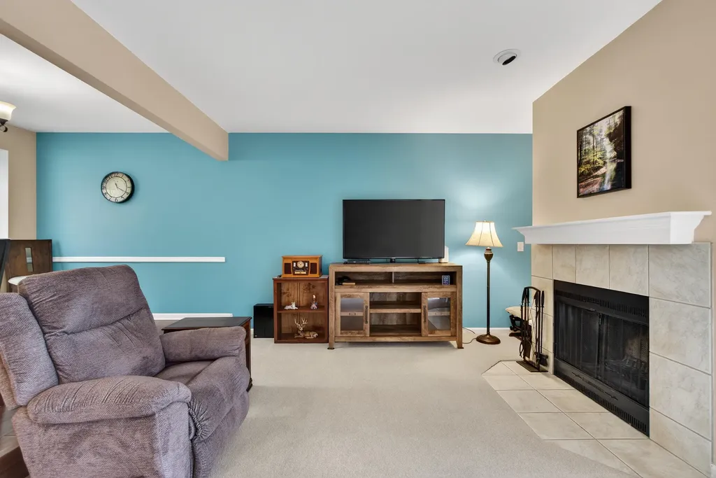 2786 Walden Woods Boulevard Blackman Charter Township MI 49201