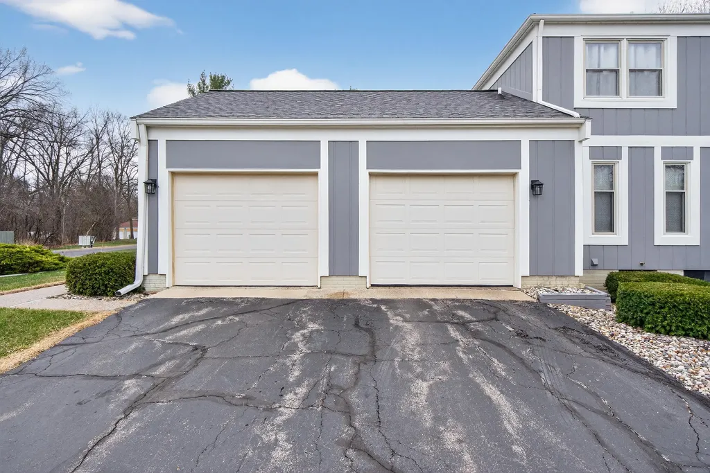 2786 Walden Woods Boulevard Blackman Charter Township MI 49201