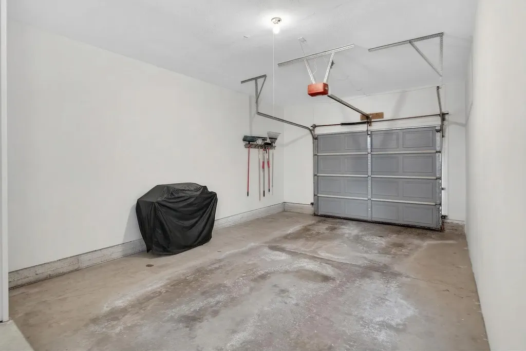 2786 Walden Woods Boulevard Blackman Charter Township MI 49201