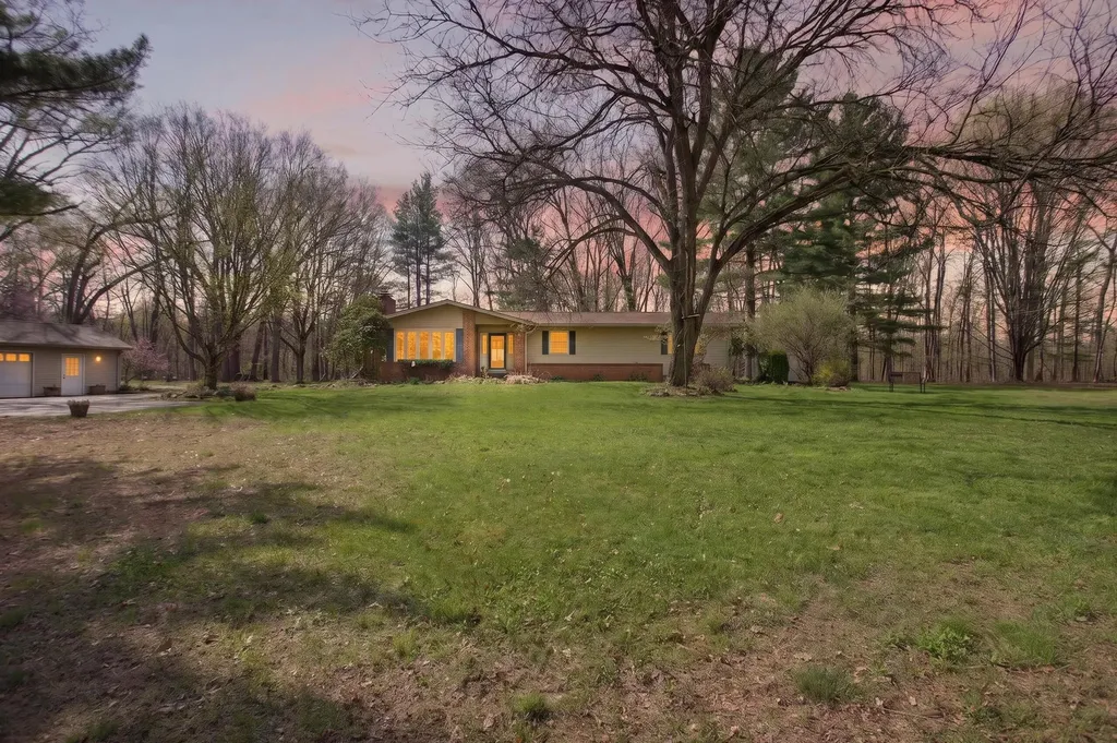 9437 Fisk Road Tompkins Township MI 49269
