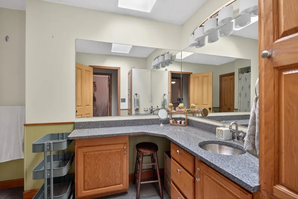 9437 Fisk Road Tompkins Township MI 49269