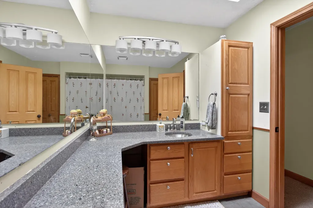9437 Fisk Road Tompkins Township MI 49269