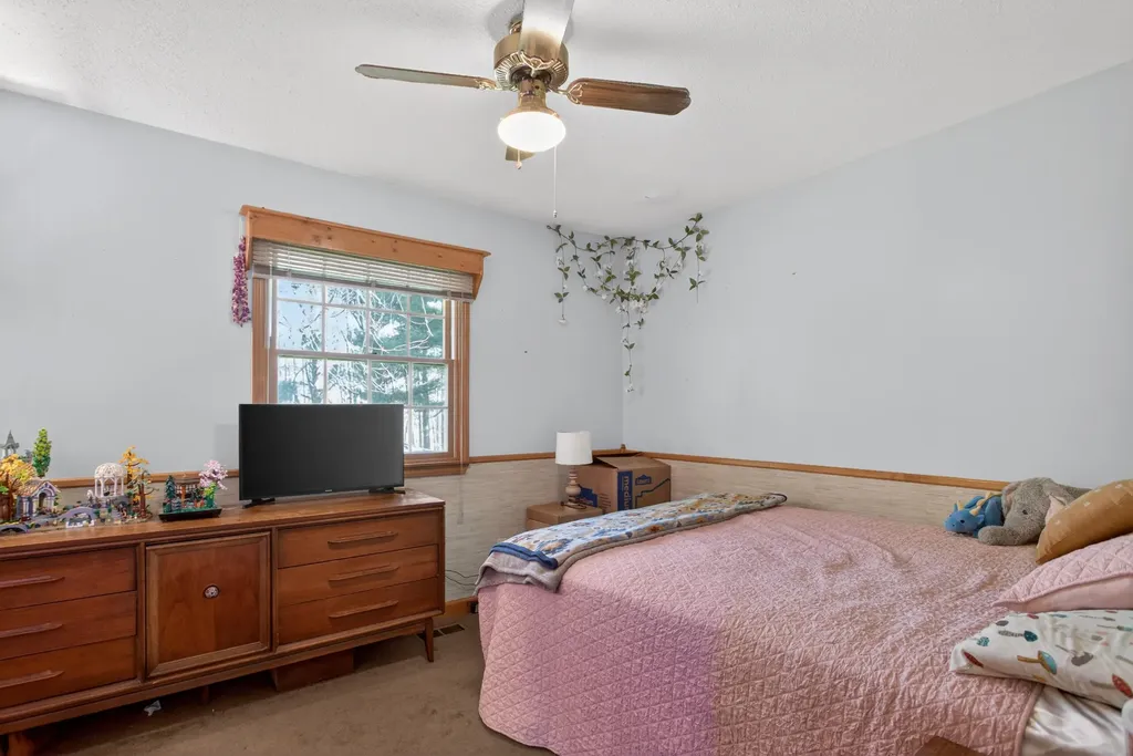 9437 Fisk Road Tompkins Township MI 49269
