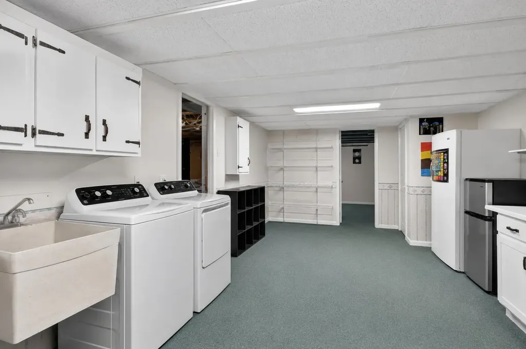 9437 Fisk Road Tompkins Township MI 49269